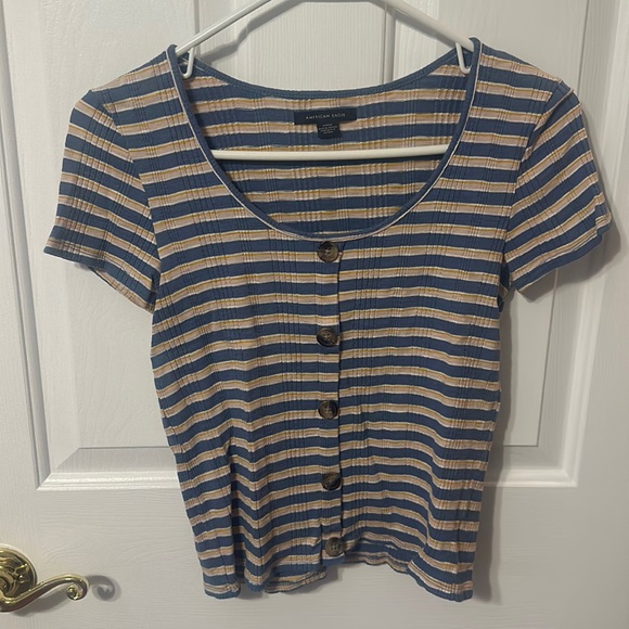 American Eagle Button Front Tee - Picture 1 of 2